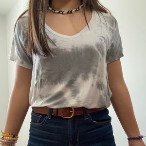 American Eagle tee shirt